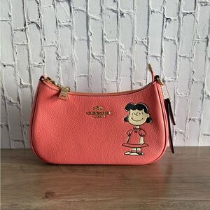 NWT Coach X Peanuts Teri Shoulder Bag LucyBrand New limited design
